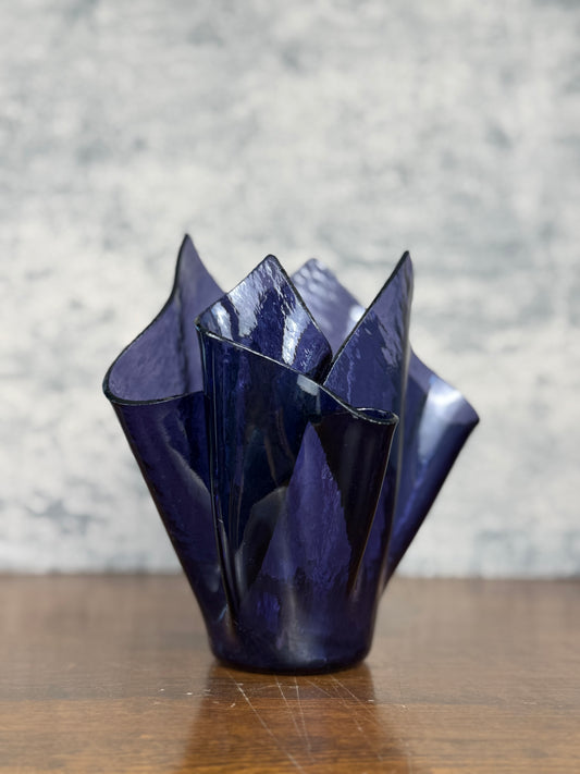 Amethyst Handkerchief Vase (1960's-1980's)