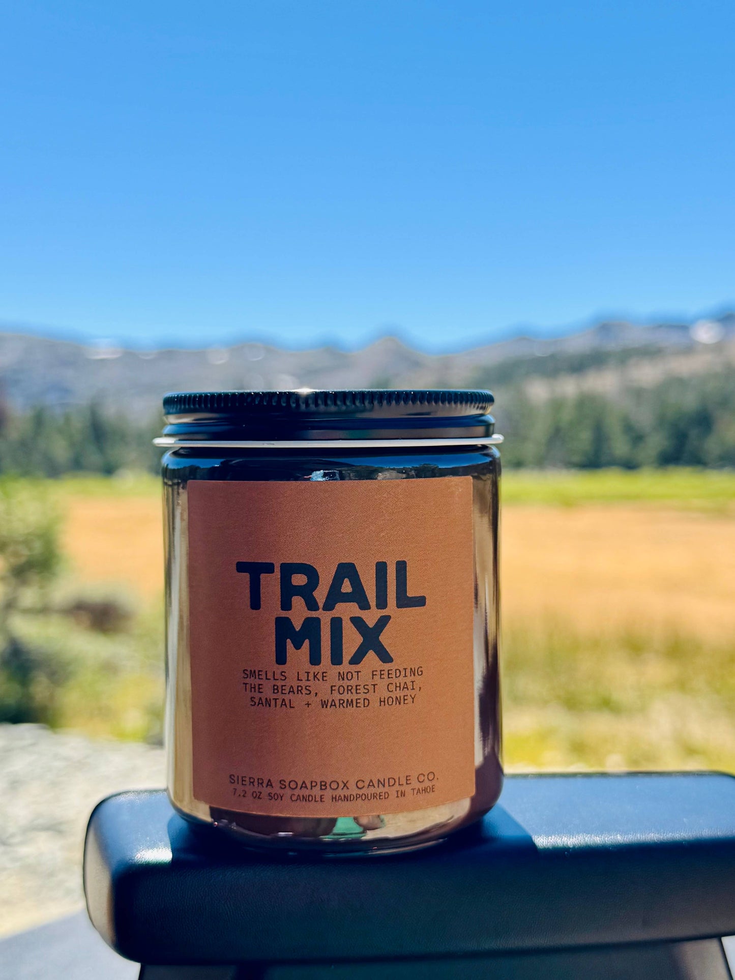 Sierra Soapbox Co. 'Trail Mix' (Spiced Chai + Santal) Candle