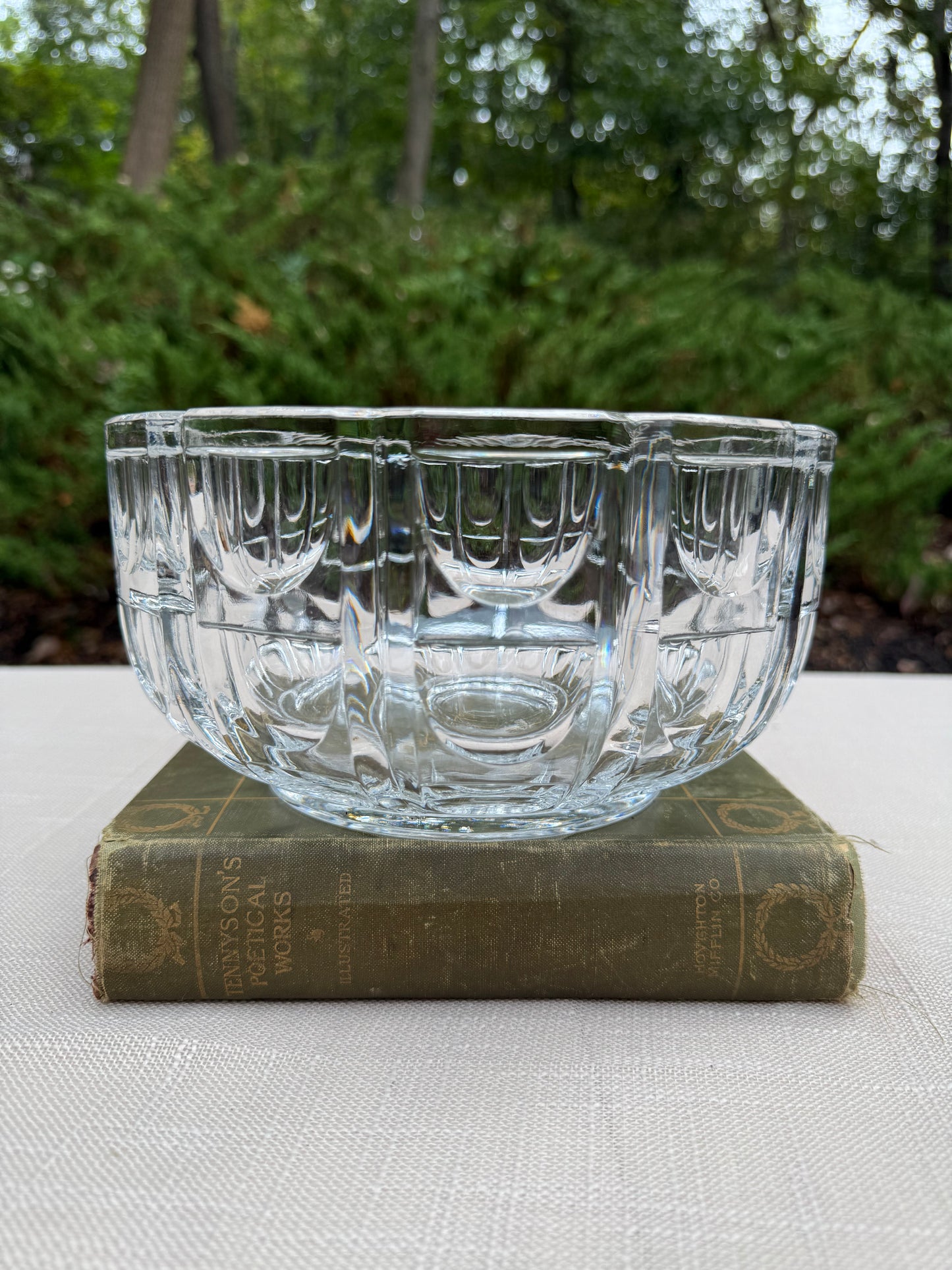 Thousand Windows Pressed Crystal Glass Bowl (1950's)