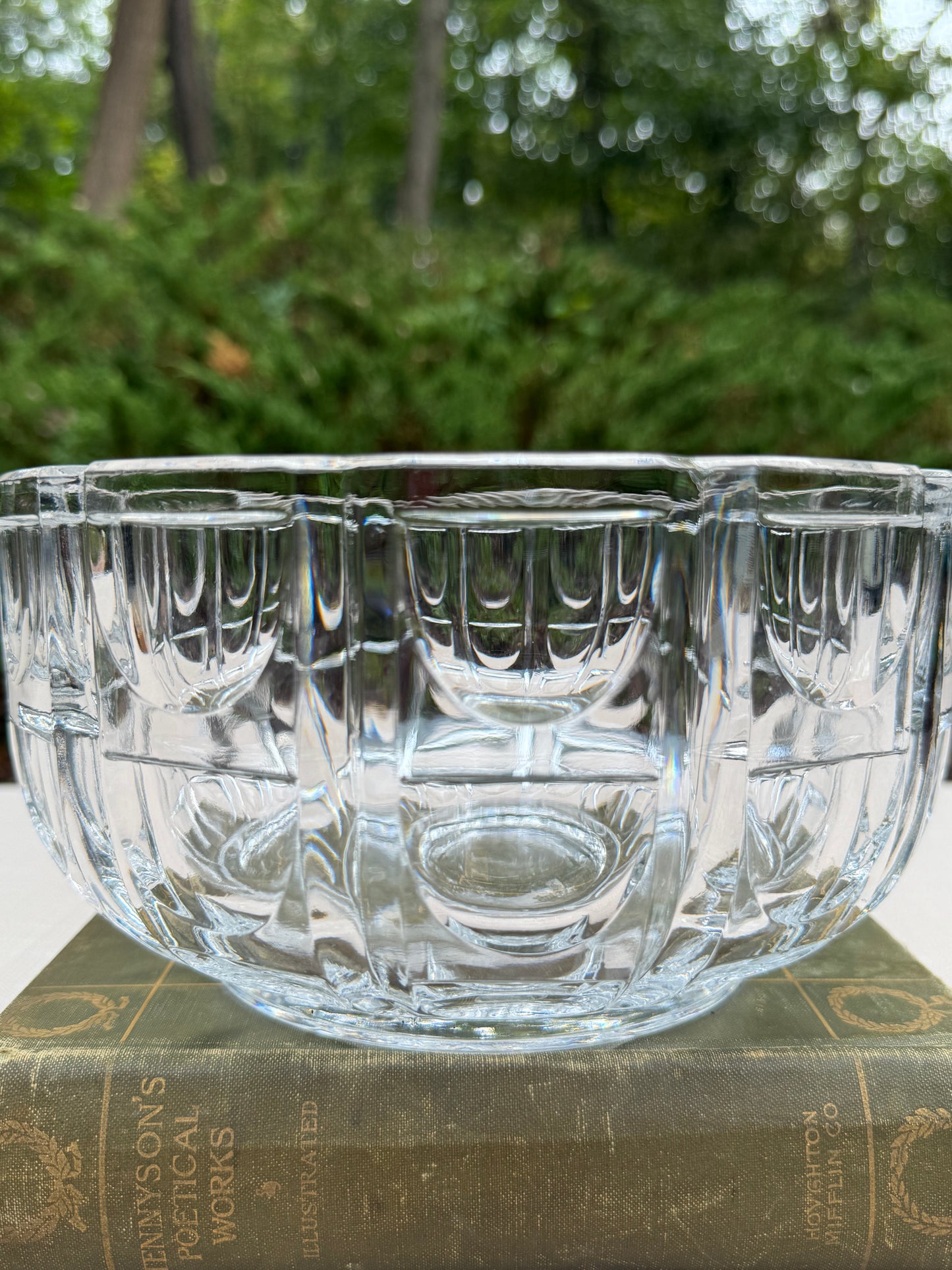 Thousand Windows Pressed Crystal Glass Bowl (1950's)