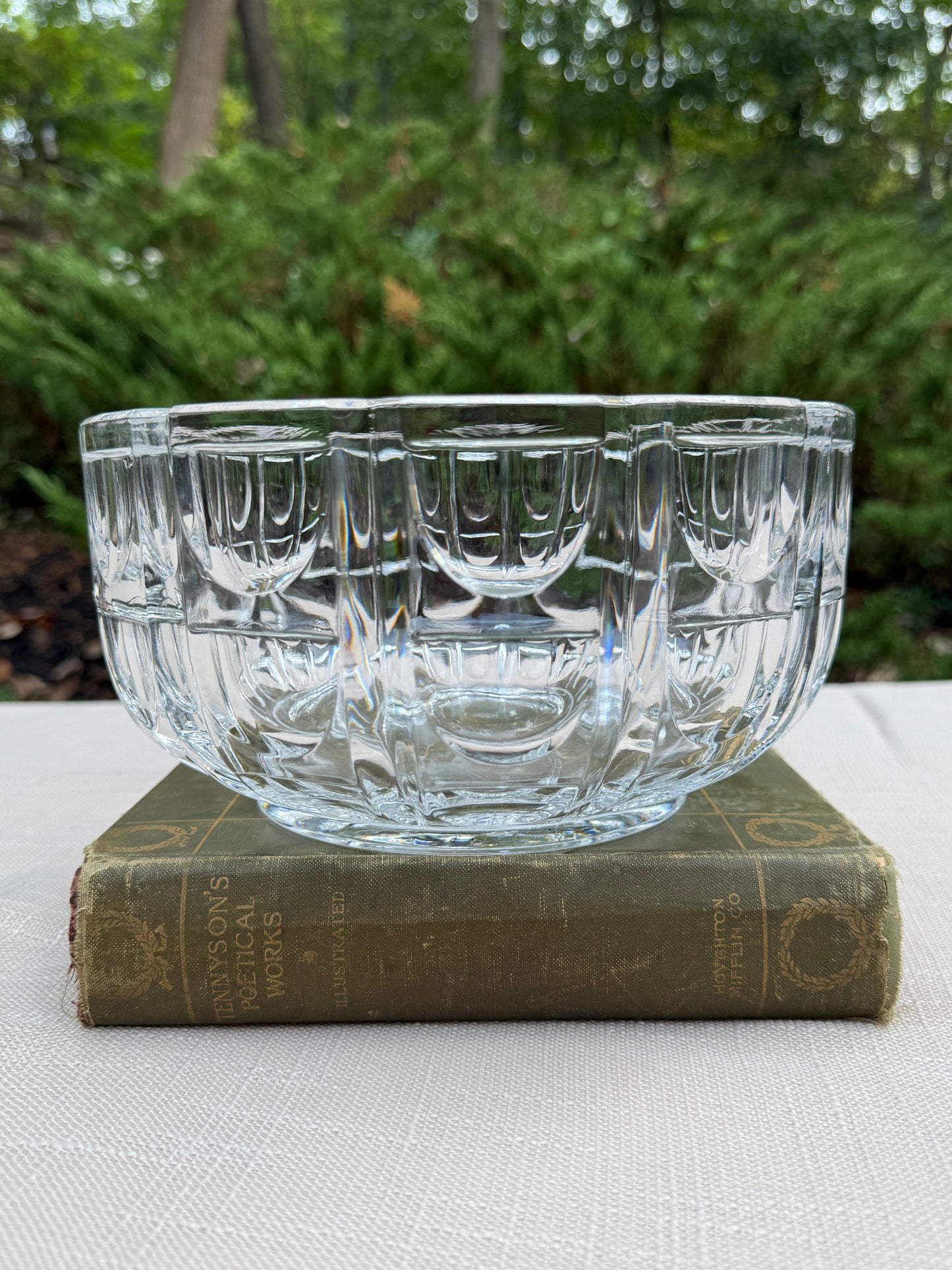 Thousand Windows Pressed Crystal Glass Bowl (1950's)