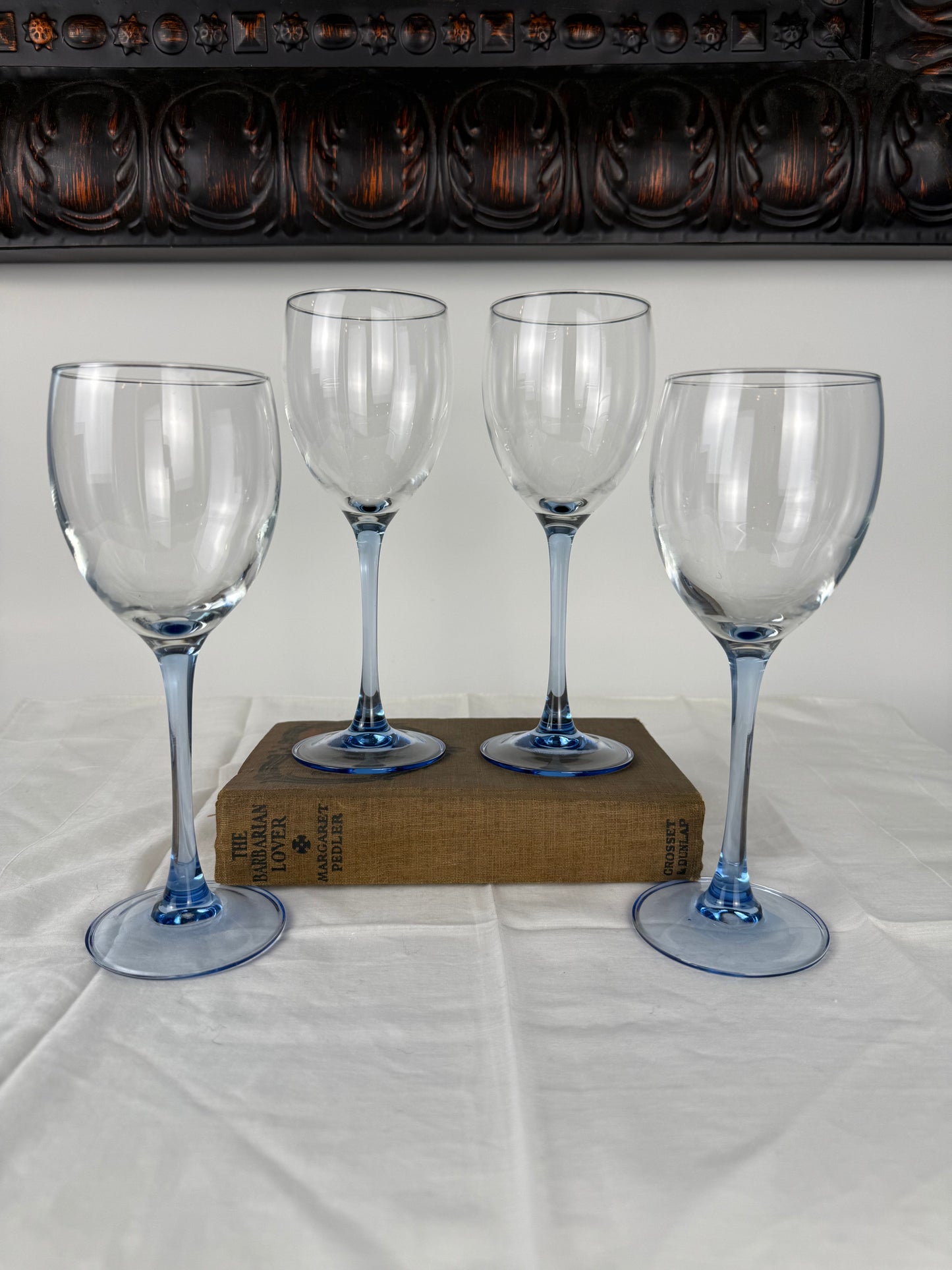 Azur Stemmed Wine Glasses, Set of 4 (1990's-Y2K)